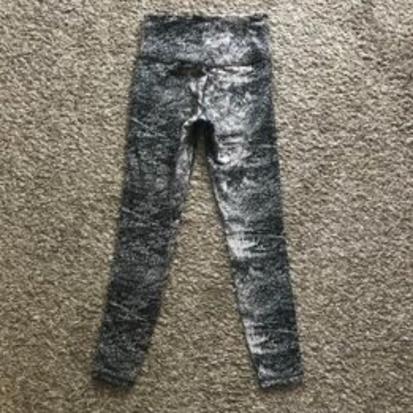 Women's Athleta Elation Glade High Rise 7/8  Tights Leggings - Picture 5 of 8